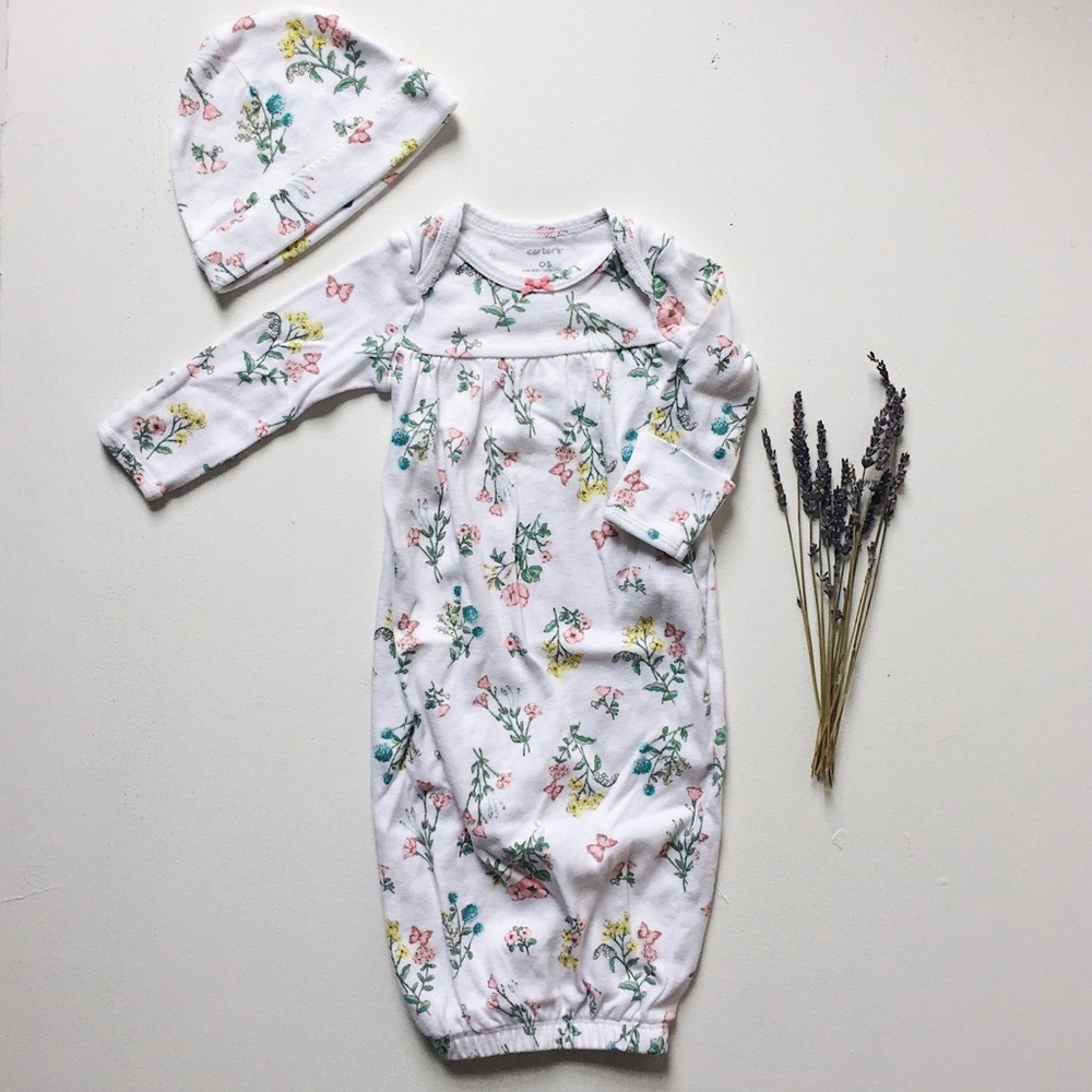 Floral newborn/ preemie/ 0-3 gown and hat
